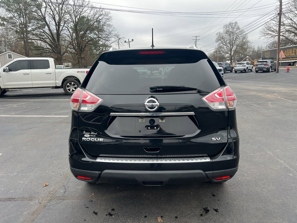 Used 2016 Nissan Rogue SV image 6