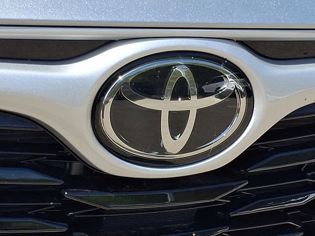 Used 2023 Toyota Highlander L FWD image 31