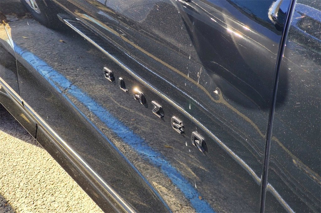 Used 2025 Chevrolet Blazer RS image 5