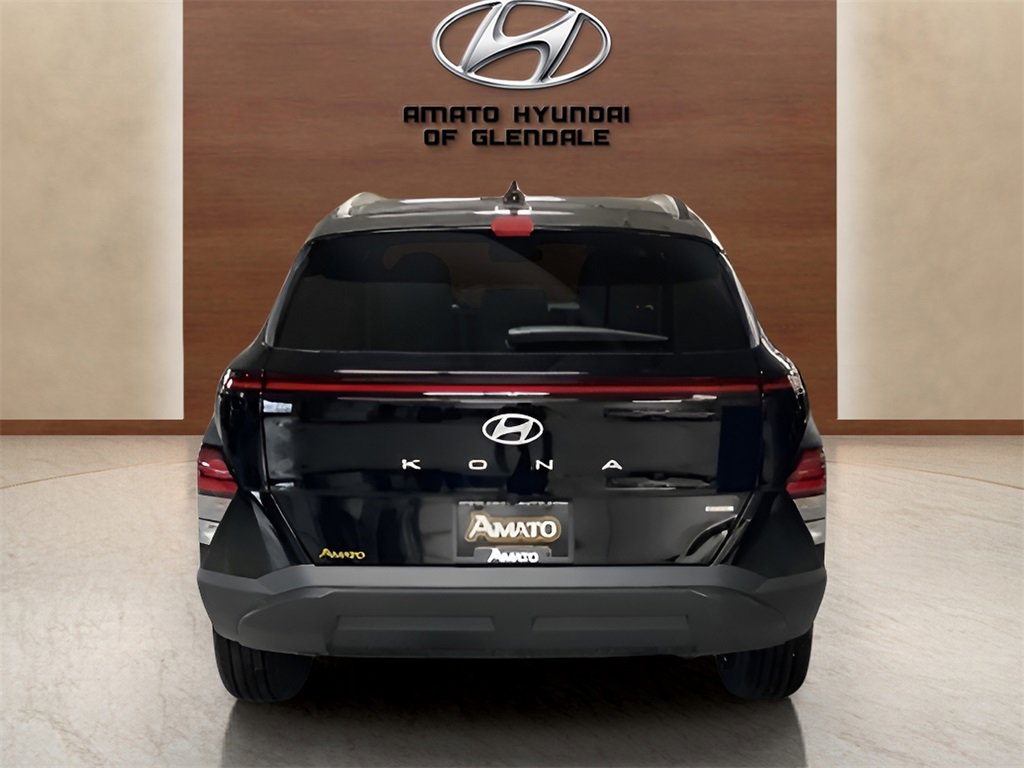 Used 2025 Hyundai Kona SEL image 5