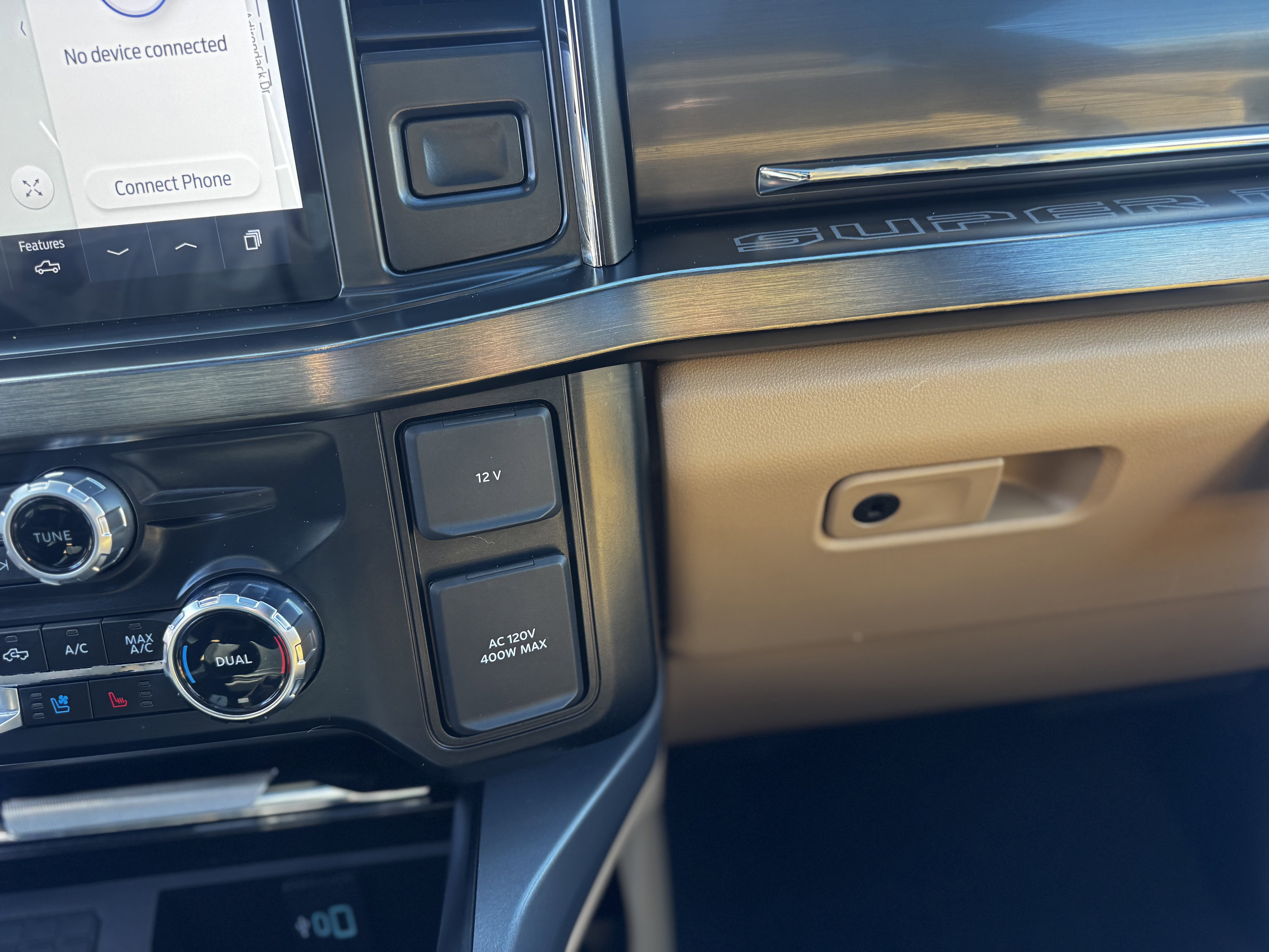 Used 2024 Ford F250 Lariat w/ Sport Appearance Package image 11