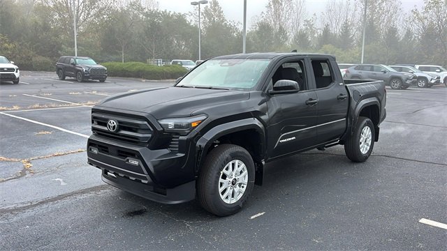 New 2025 Toyota Tacoma SR5 image 3