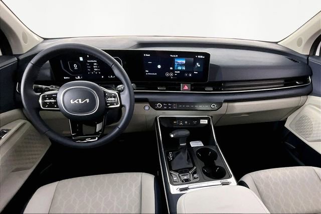New 2026 Kia Carnival SX FWD image 6