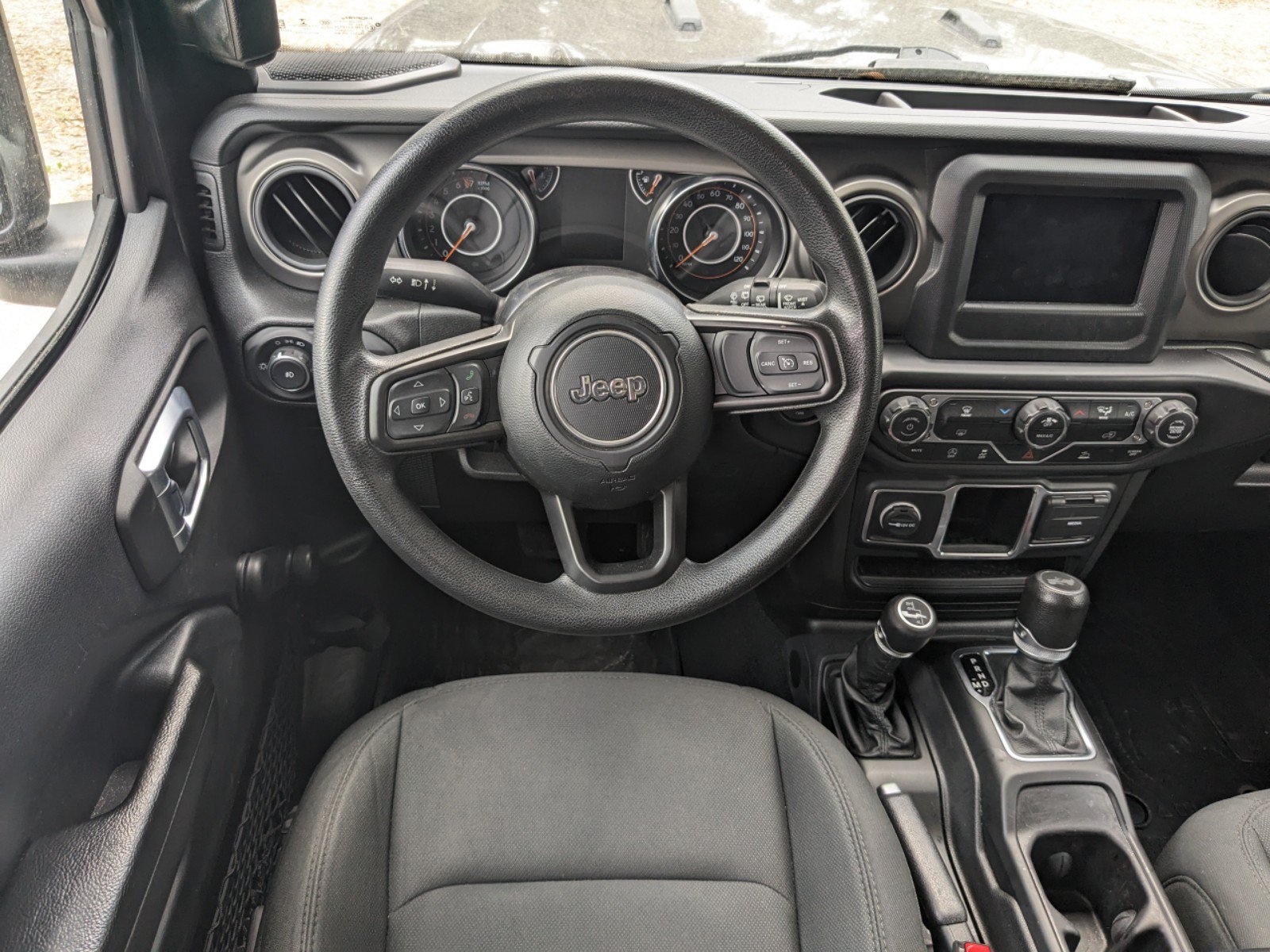 Used 2022 Jeep Wrangler Unlimited Sport AWD/4WD image 14