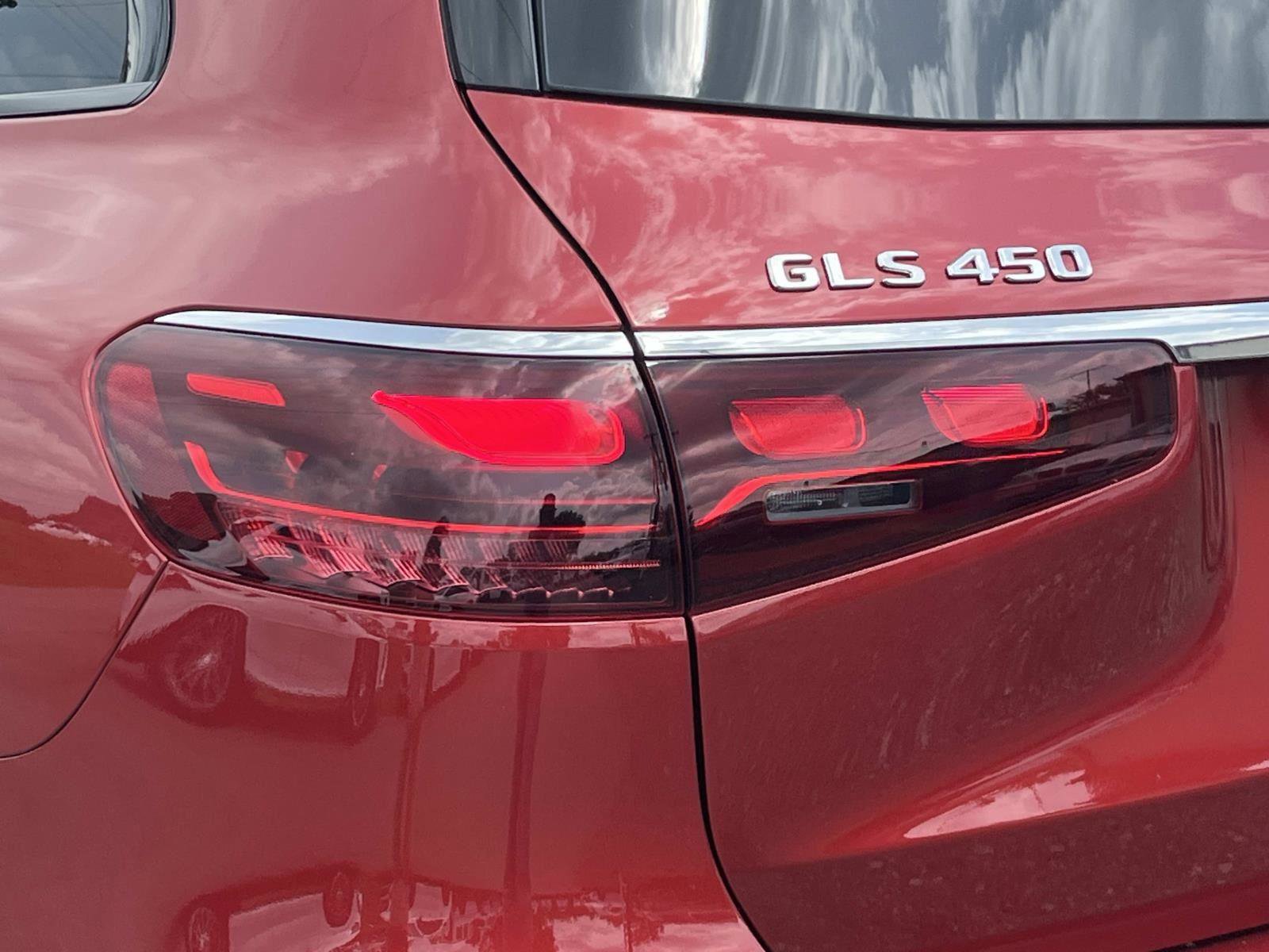 Certified 2025 Mercedes-Benz GLS 450 4MATIC image 10
