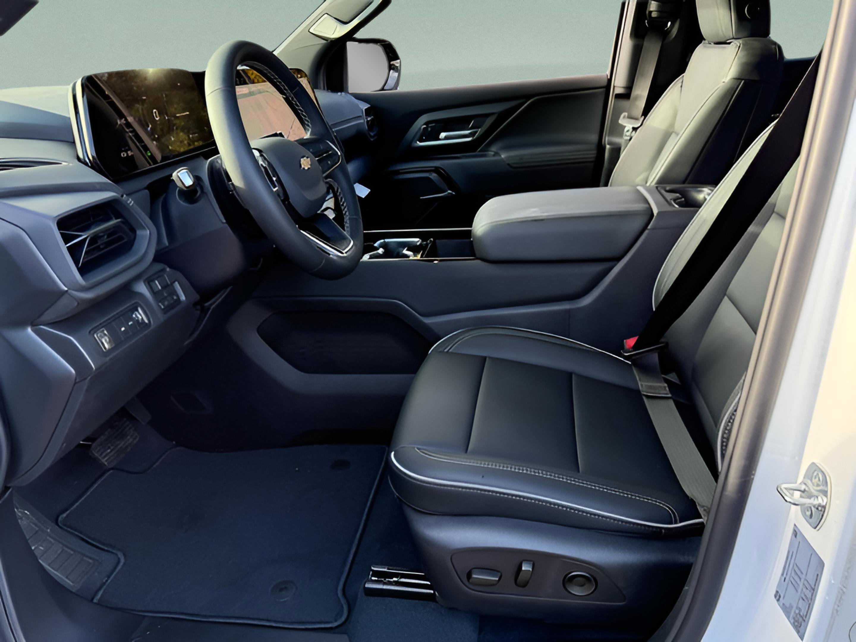 New 2026 Chevrolet Silverado EV LT image 11