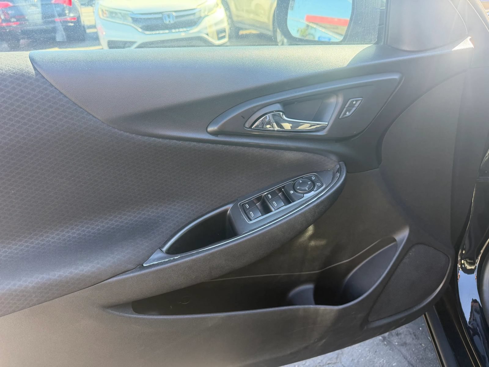 Used 2016 Chevrolet Malibu LT FWD image 13