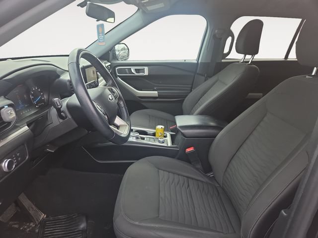 Used 2021 Ford Explorer XLT AWD/4WD image 9