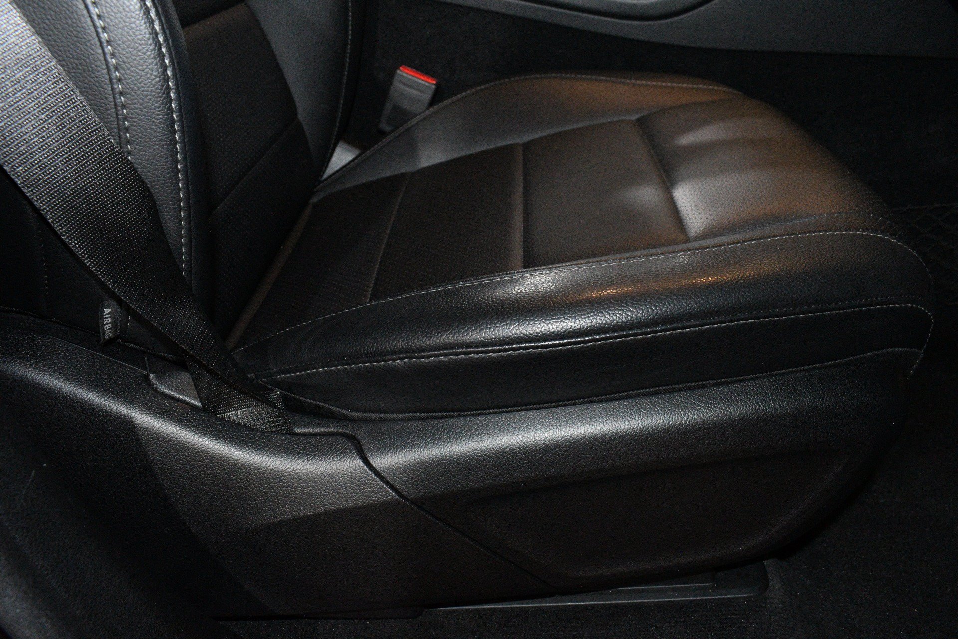 Used 2020 Mercedes-Benz GLE 350 4MATIC image 14