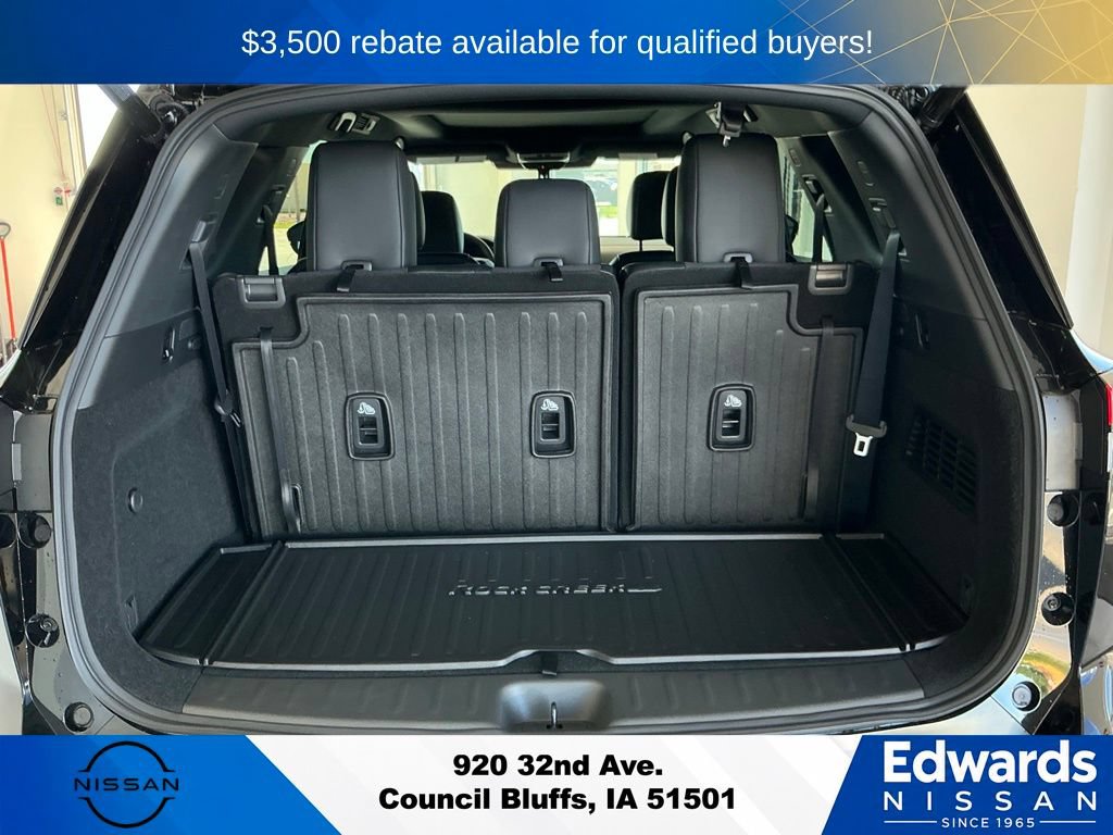 New 2026 Nissan Pathfinder Rock Creek w/ Rock Creek Premium Package AWD/4WD image 7