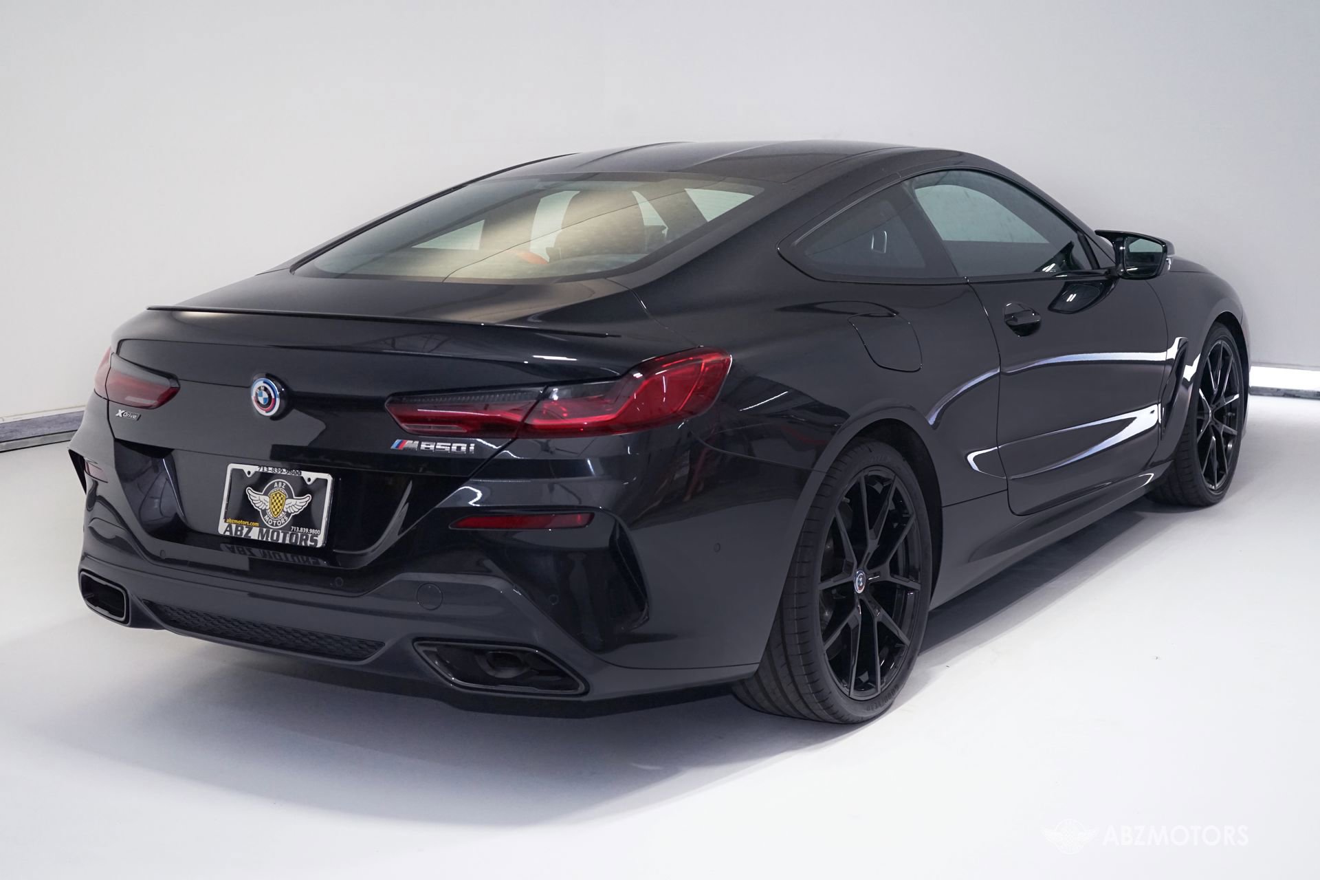 Used 2023 BMW M850i xDrive Coupe image 6