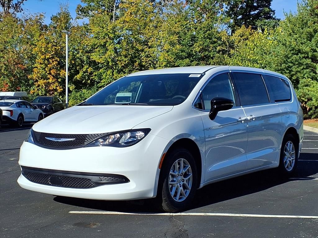 New 2026 Chrysler Voyager LX image 2