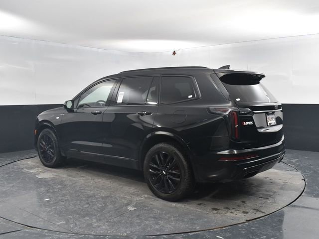 Used 2023 Cadillac XT6 Sport w/ LPO, ONYX Package image 7