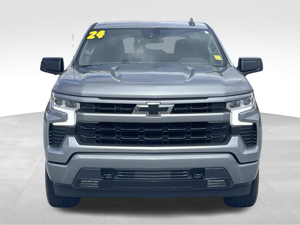Used 2024 Chevrolet Silverado 1500 RST w/ Convenience Package II AWD/4WD image 9