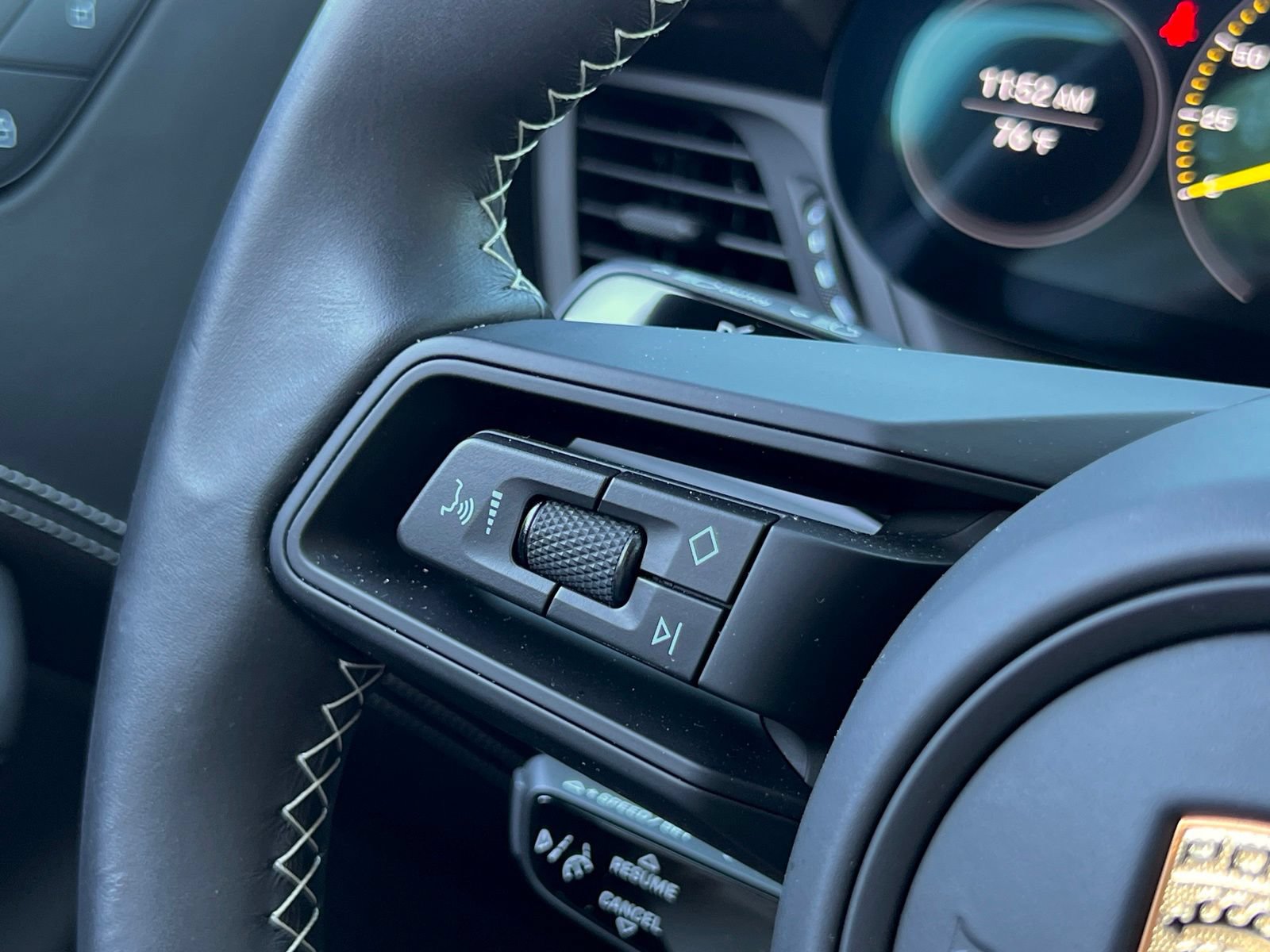Certified 2022 Porsche 911 GT3 RWD image 21