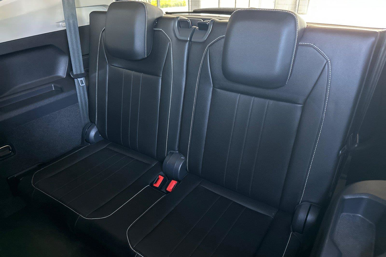 Certified 2023 Volkswagen Tiguan SE FWD image 15