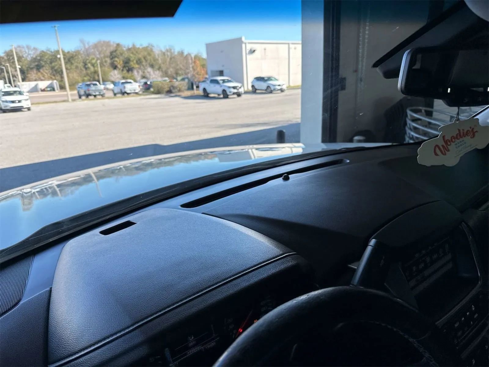 Used 2019 Chevrolet Tahoe LT AWD/4WD image 11