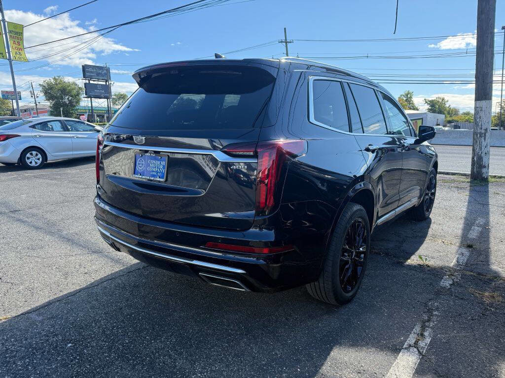 Used 2022 Cadillac XT6 Premium Luxury w/ Technology Package image 4