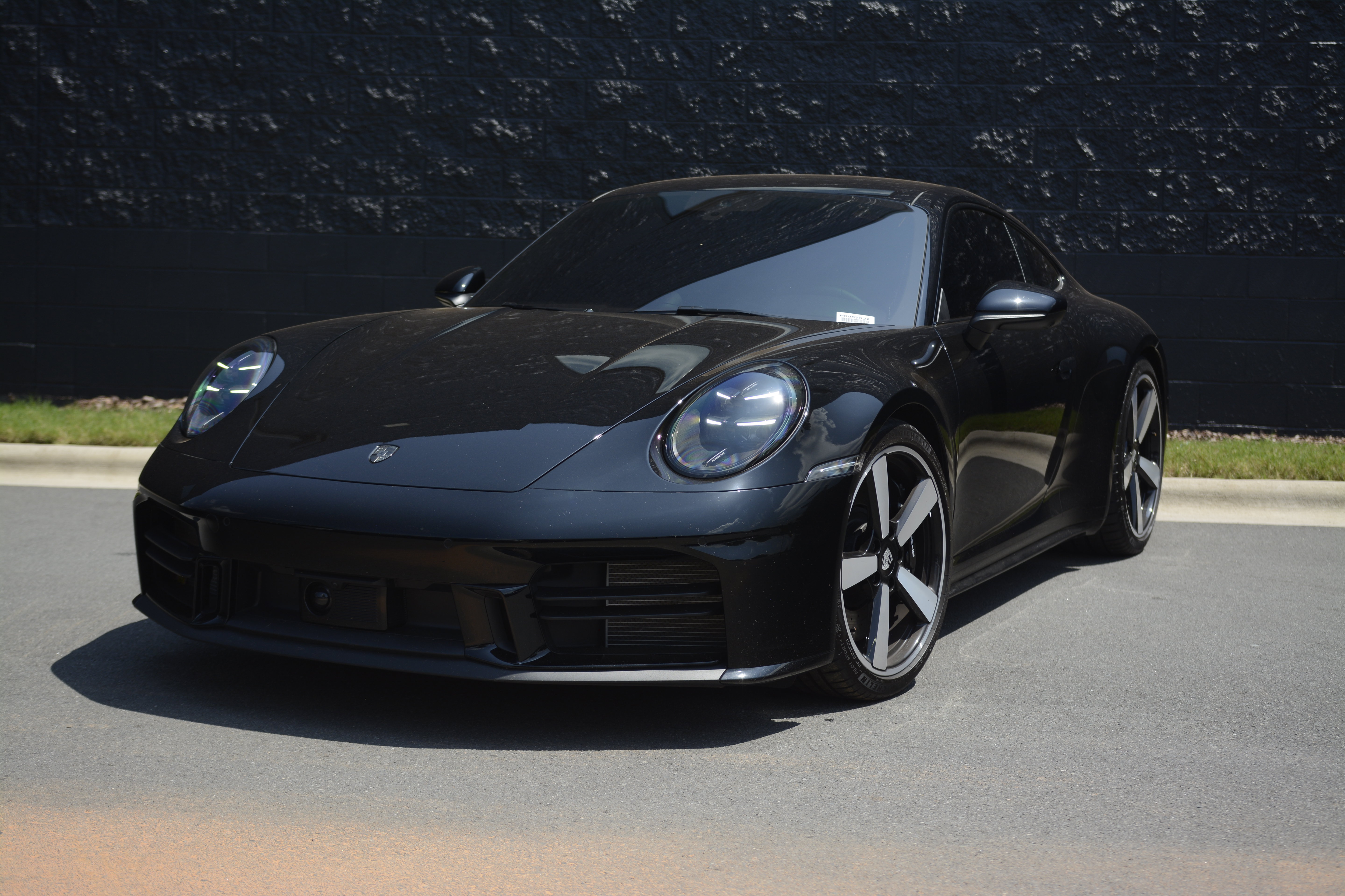 Certified 2025 Porsche 911 Carrera S RWD image 37