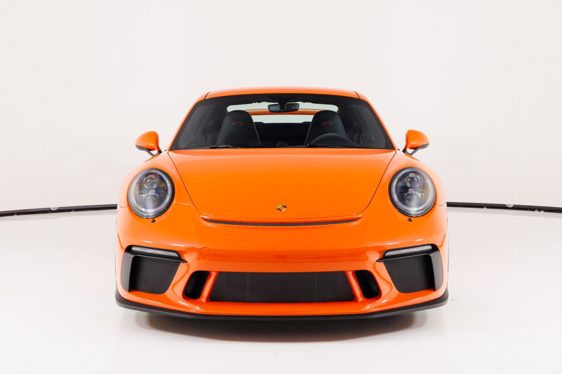 Used 2018 Porsche 911 GT3 RWD image 8