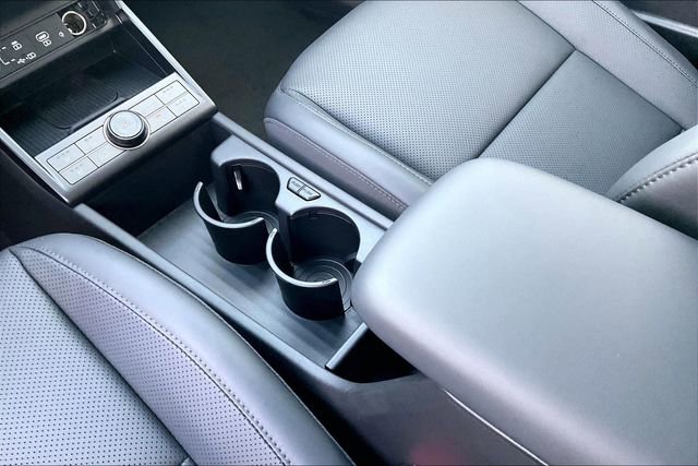 New 2026 Hyundai Kona Limited FWD image 8