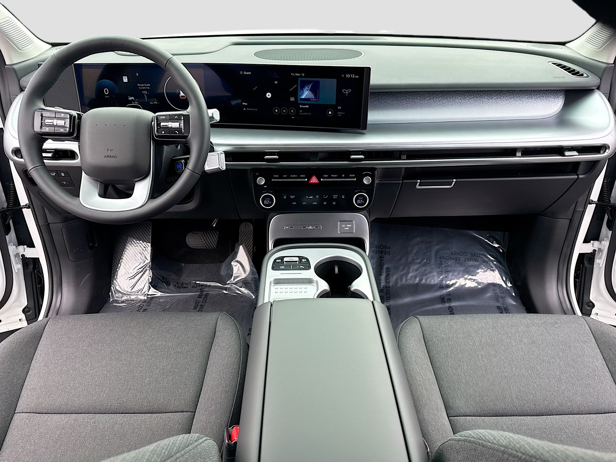 New 2026 Hyundai Ioniq 9 SE w/ Tow & Go Package AWD/4WD image 3