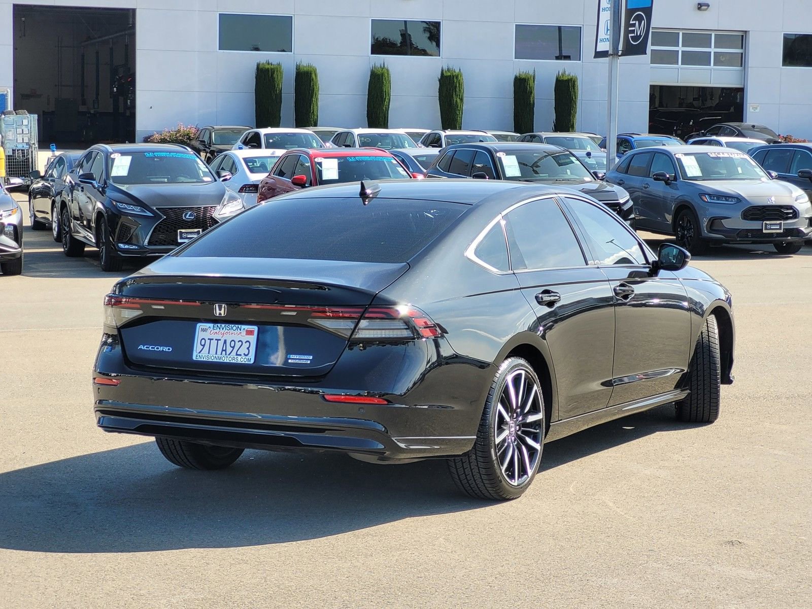 Certified 2025 Honda Accord Touring image 5