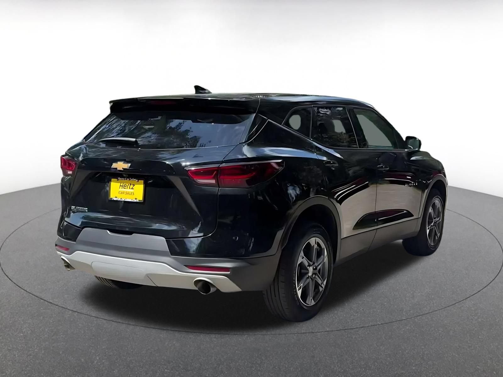 Used 2025 Chevrolet Blazer LT FWD image 14