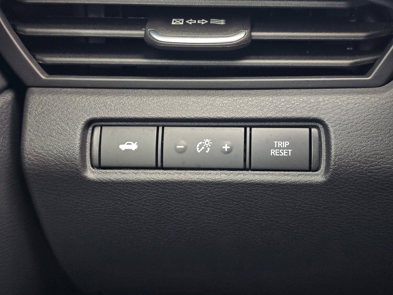 Certified 2025 Nissan Altima 2.5 S image 22