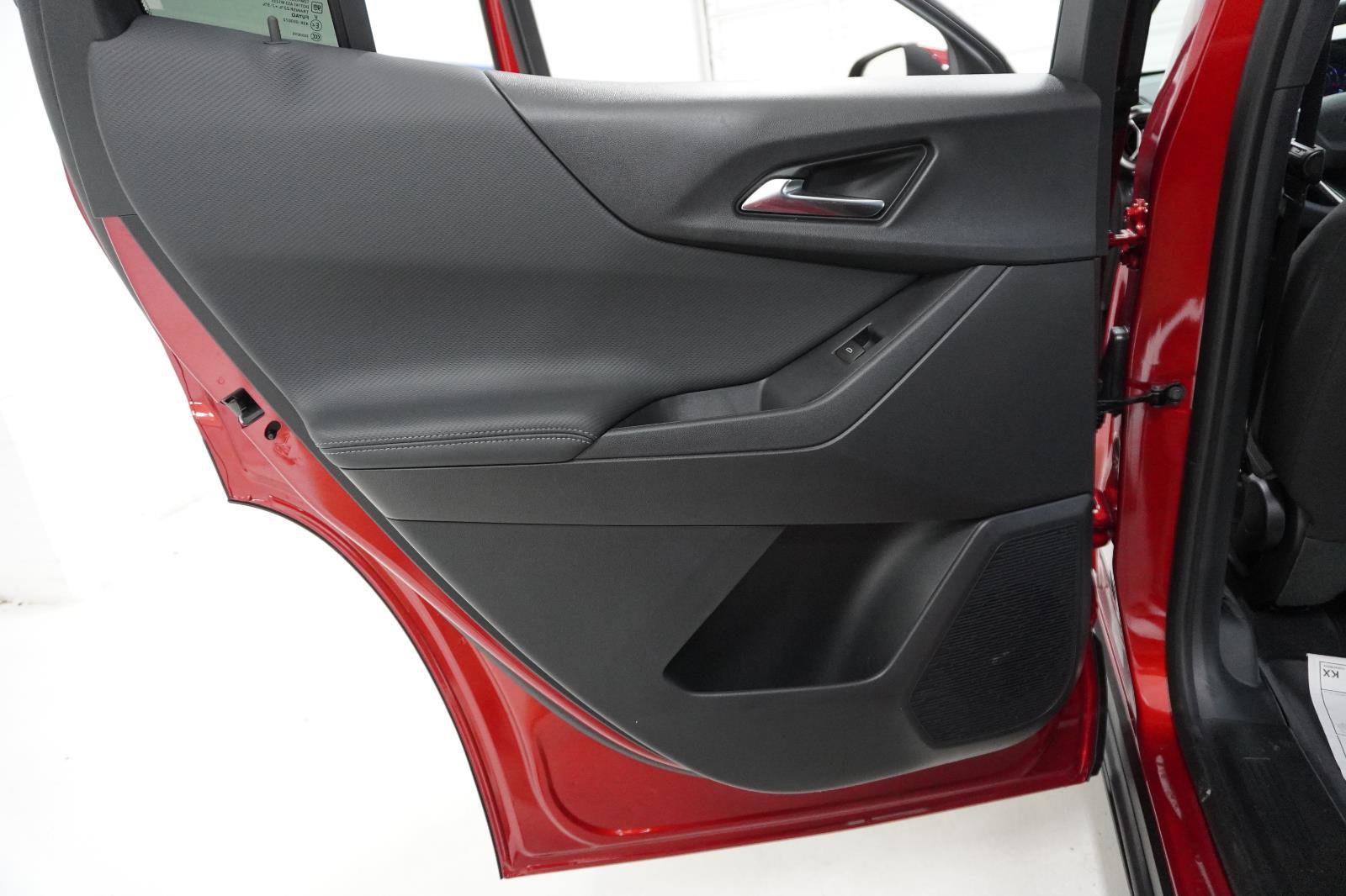 New 2026 Chevrolet Equinox LT image 29