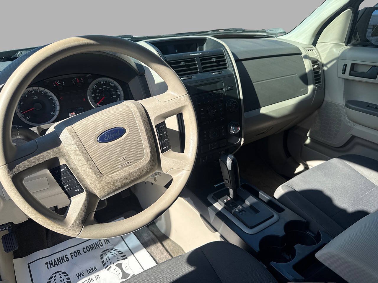 Used 2010 Ford Escape XLS FWD image 12