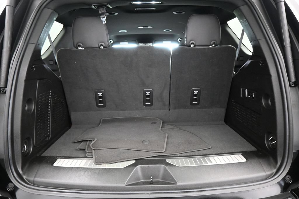 Used 2023 Chevrolet Tahoe RST w/ Luxury Package RWD image 42
