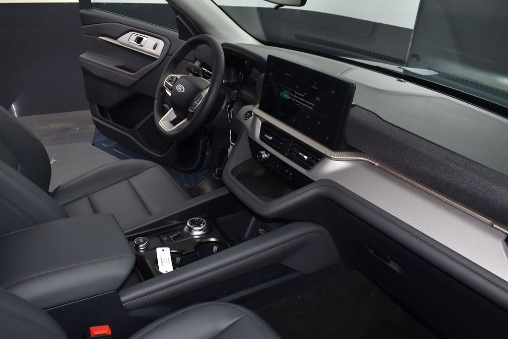 New 2026 Ford Explorer Active w/ Active Comfort Package AWD/4WD image 43
