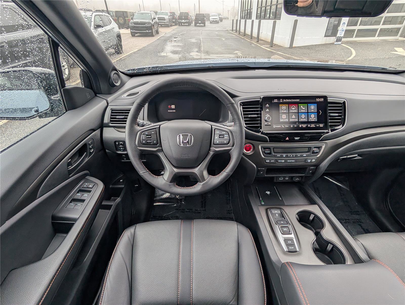 Used 2025 Honda Ridgeline TrailSport image 17