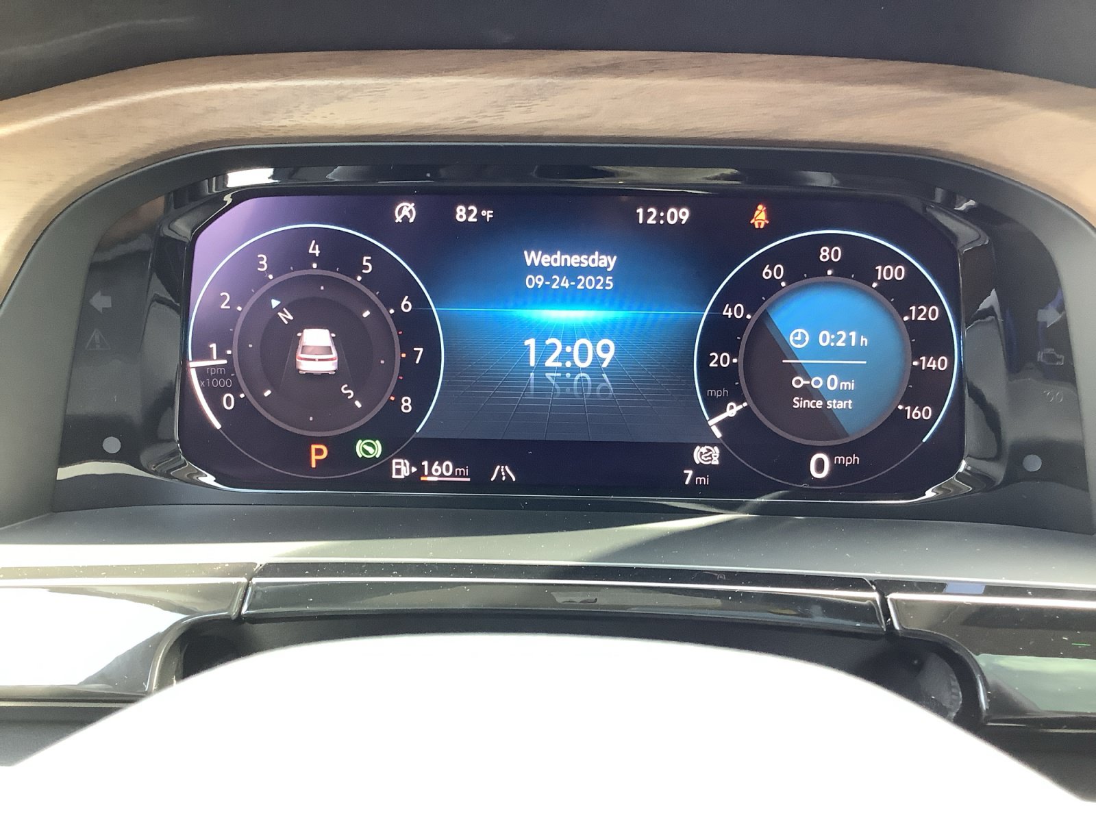 New 2026 Volkswagen Atlas SE FWD image 20
