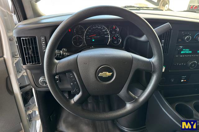 Used 2024 Chevrolet Express 2500 w/ Driver Convenience Package image 15