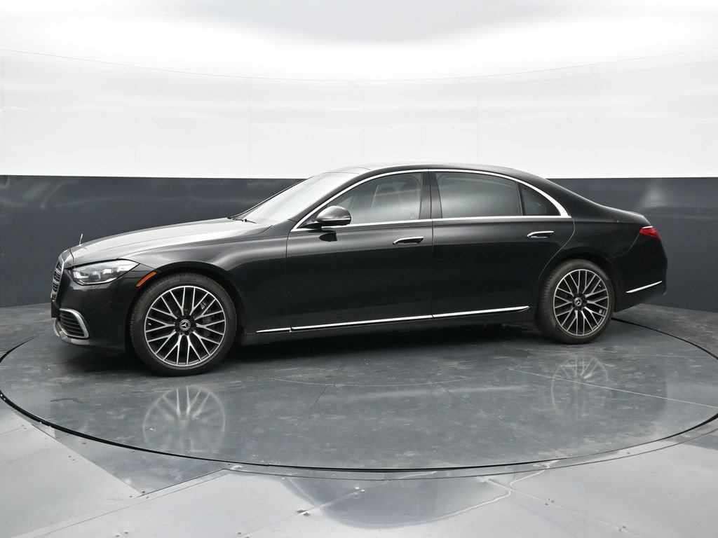 Used 2024 Mercedes-Benz S 580 4MATIC Sedan image 4