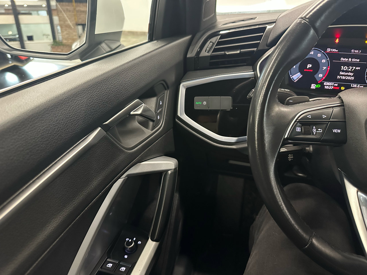 Used 2022 Audi Q3 2.0T Premium image 22