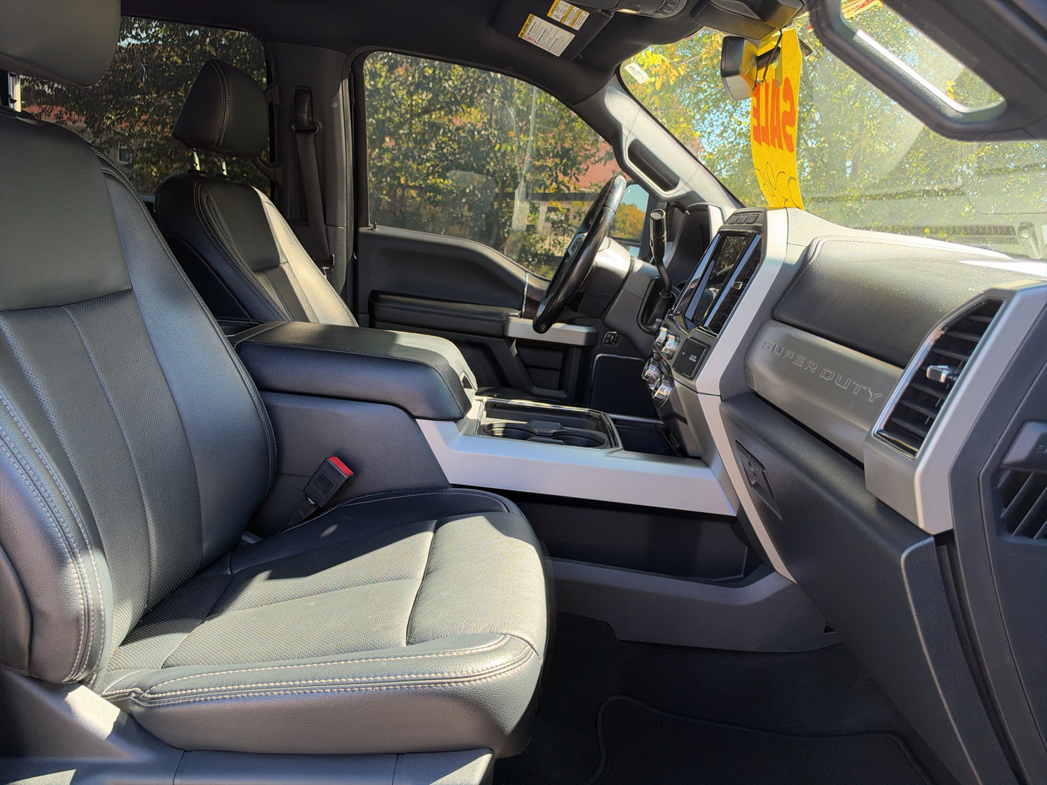 Used 2022 Ford F250 Lariat w/ Lariat Ultimate Package AWD/4WD image 20