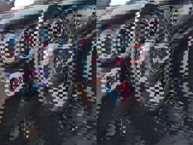 Used 2022 Jeep Wrangler Unlimited Sahara w/ Cold Weather Group image 10