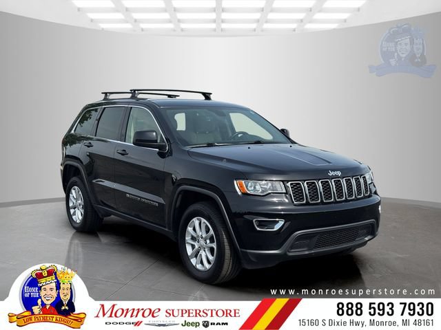 Certified 2022 Jeep Grand Cherokee Laredo E w/ Security & Convenience Group AWD/4WD image 1