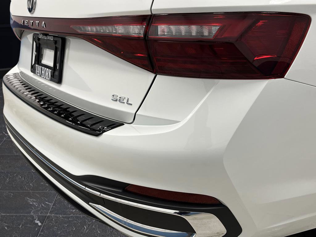 Used 2025 Volkswagen Jetta SEL image 31
