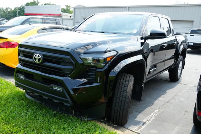 Used 2026 Toyota Tacoma SR5 RWD image 3