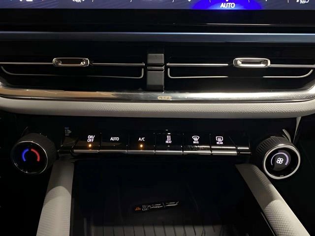 Used 2026 Chevrolet Equinox EV LT image 49