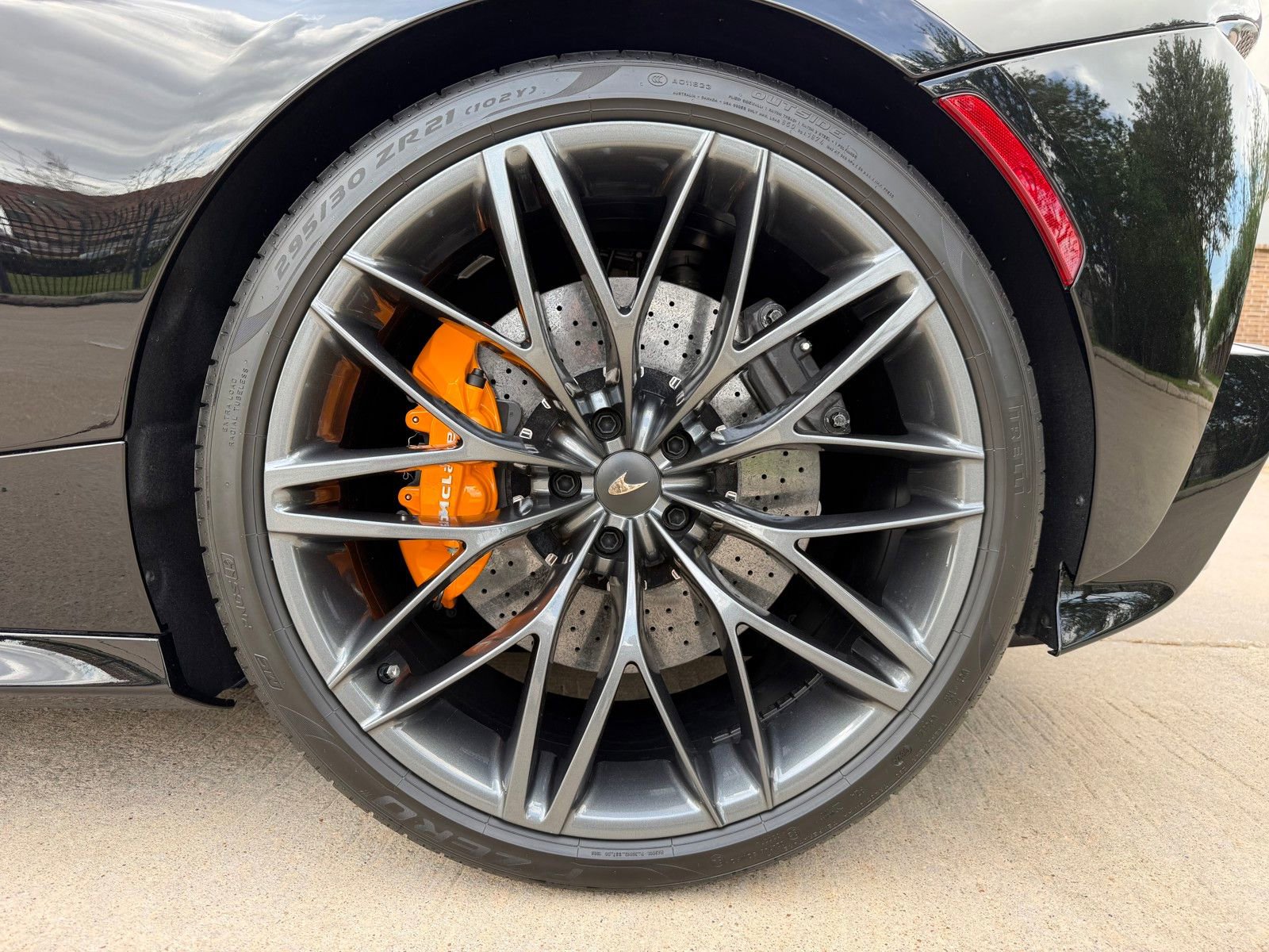 Used 2025 McLaren GTS image 21