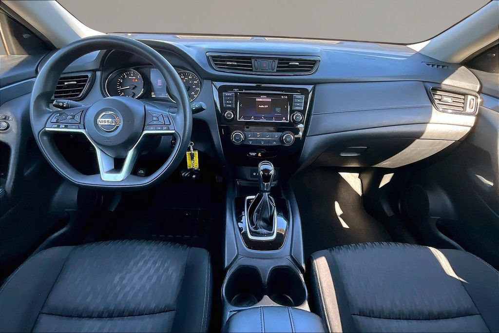 Used 2018 Nissan Rogue S AWD/4WD image 7