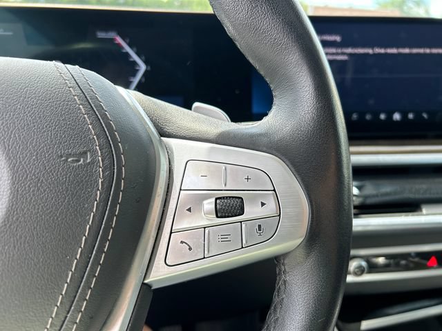 Used 2024 BMW X7 xDrive40i AWD/4WD image 14