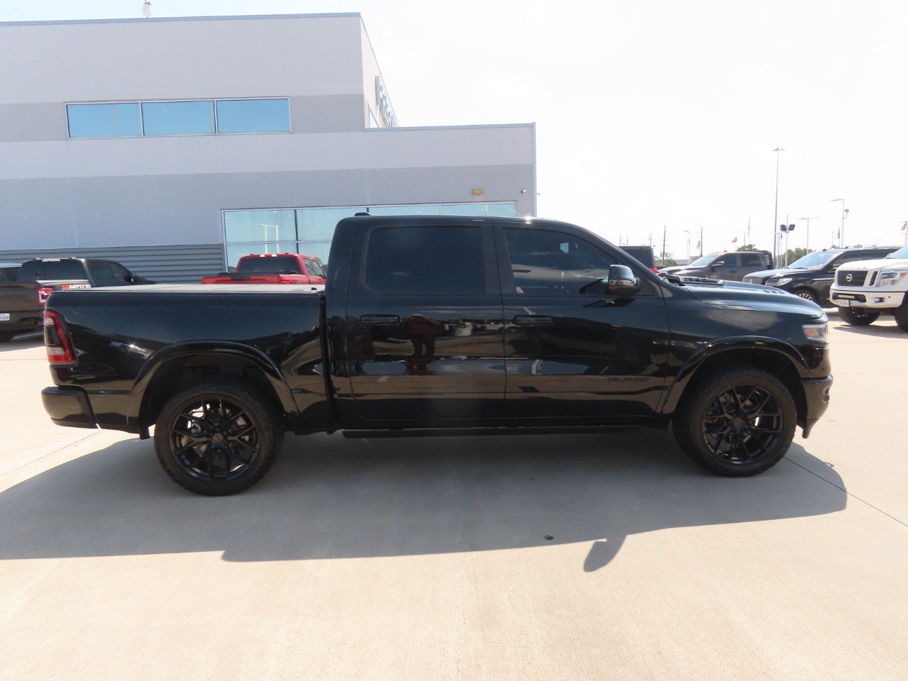 Used 2023 RAM 1500 Limited w/ Night Edition AWD/4WD image 10