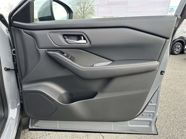 New 2026 Nissan Rogue SV w/ Cold Weather Package image 8