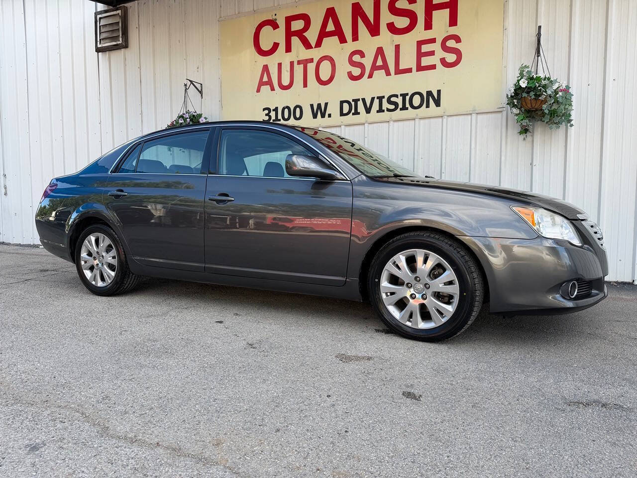 Used 2008 Toyota Avalon Touring FWD image 2
